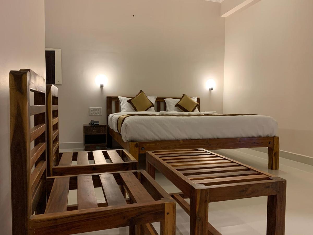 Hotel Rani And Rani Residency Ποντισερί Εξωτερικό φωτογραφία