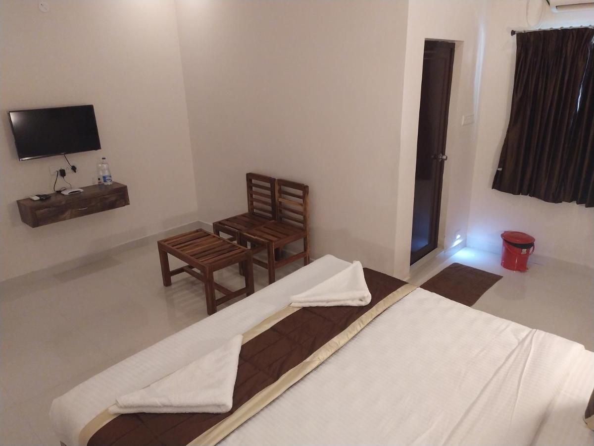 Hotel Rani And Rani Residency Ποντισερί Εξωτερικό φωτογραφία