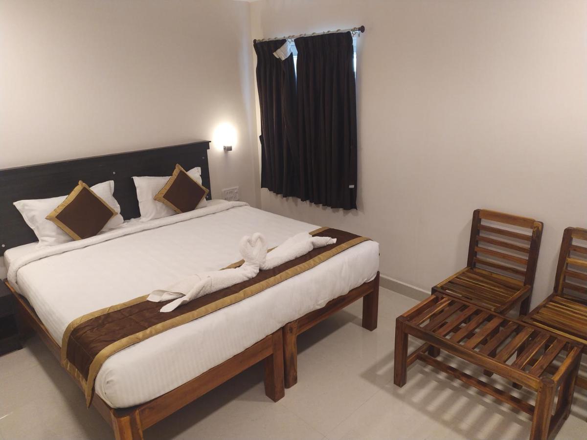 Hotel Rani And Rani Residency Ποντισερί Εξωτερικό φωτογραφία
