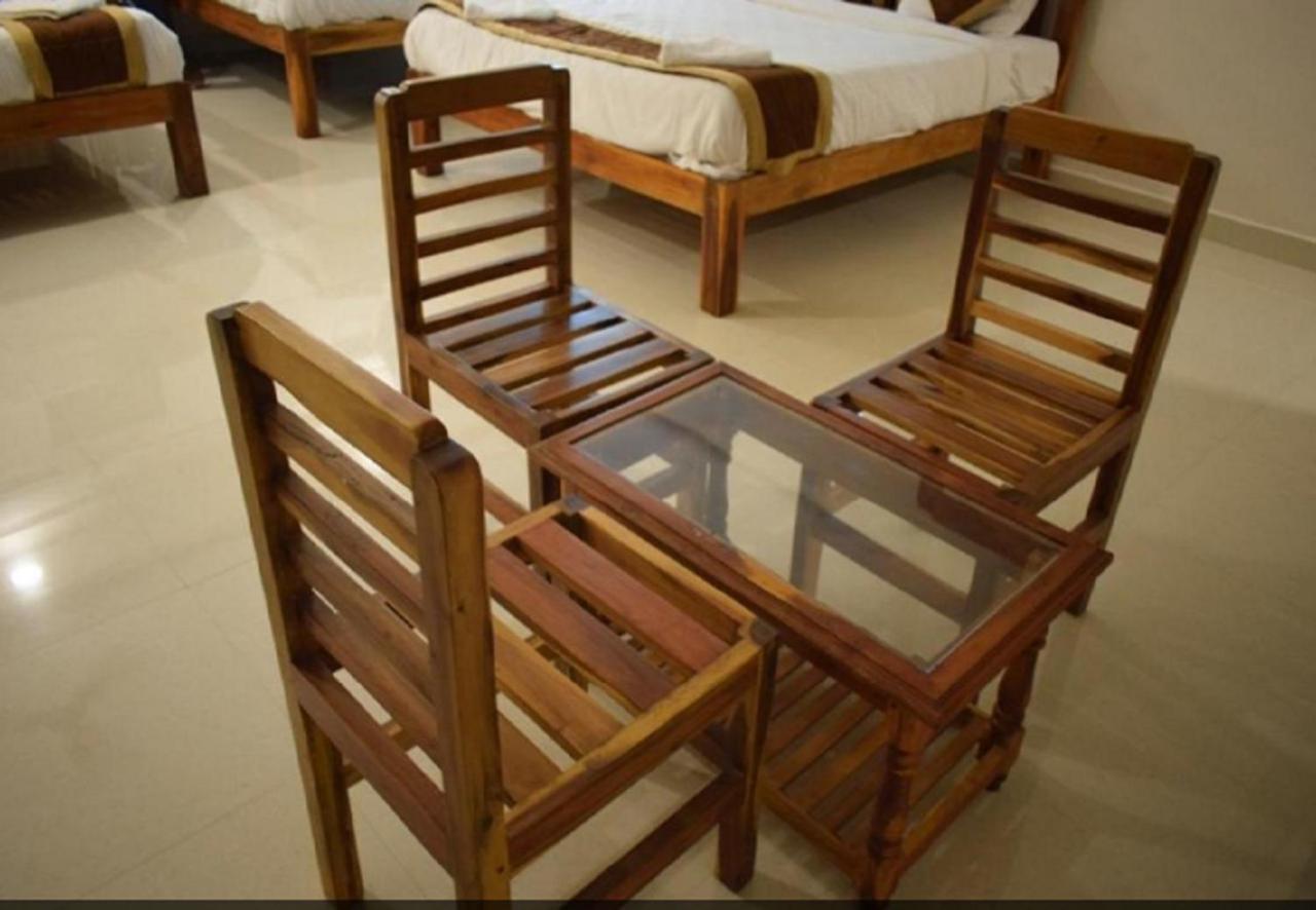 Hotel Rani And Rani Residency Ποντισερί Εξωτερικό φωτογραφία